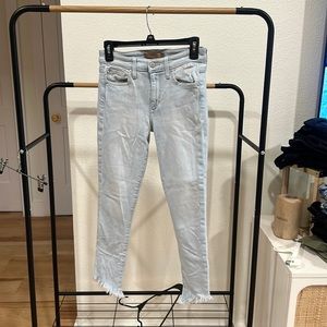 Joes jeans, size 26, mid rise skinny crop, light wash